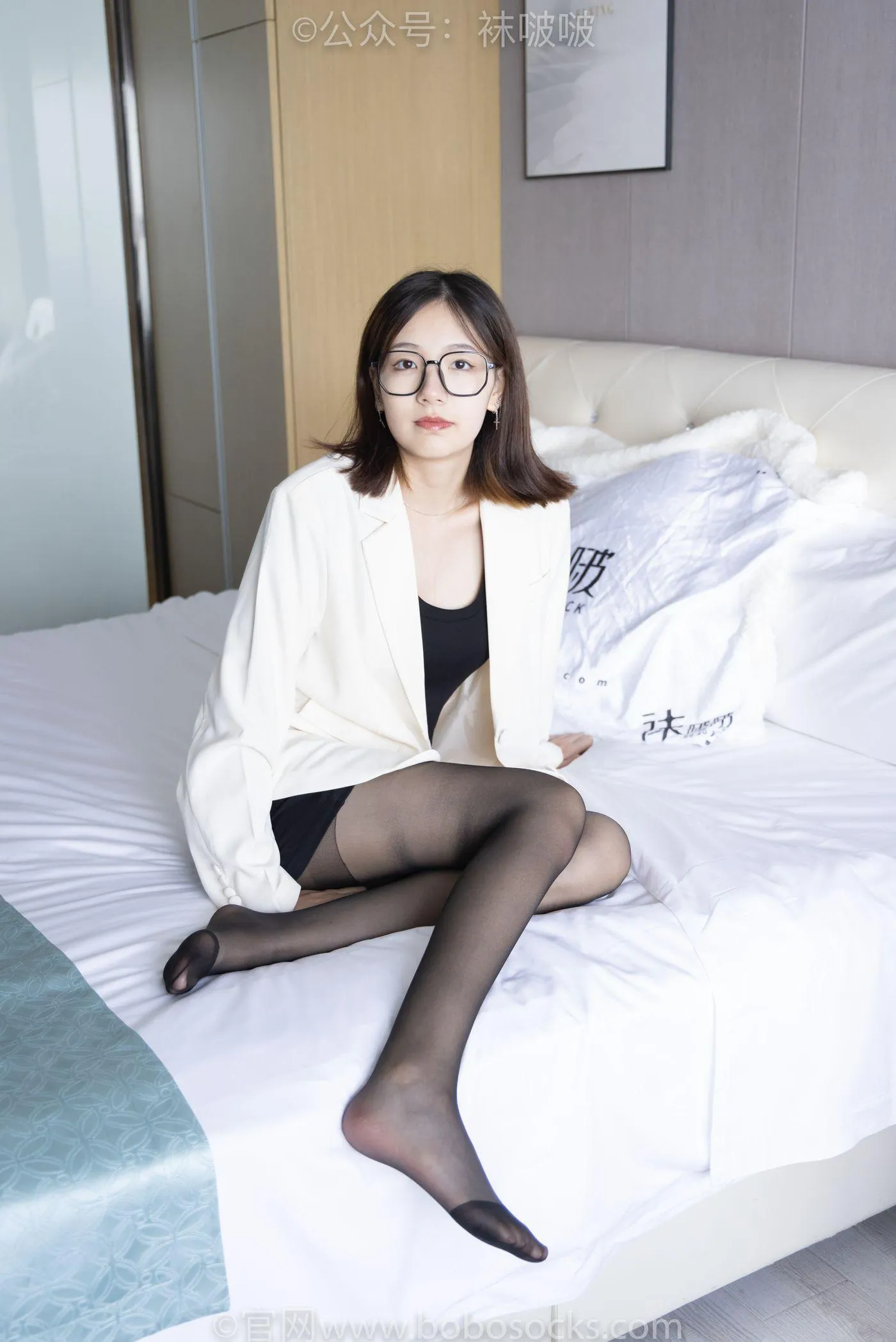 [BoBoSocks袜啵啵]NO.032 小甜豆-平底鞋、黑丝 [144P]插图5